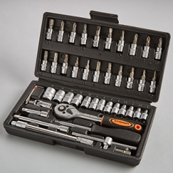 Н-р инструментов в кейсе Кузьмич 45 пр. НИК-017/45