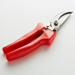 Секатор  200 мм. Зеленый луг ИР-3011